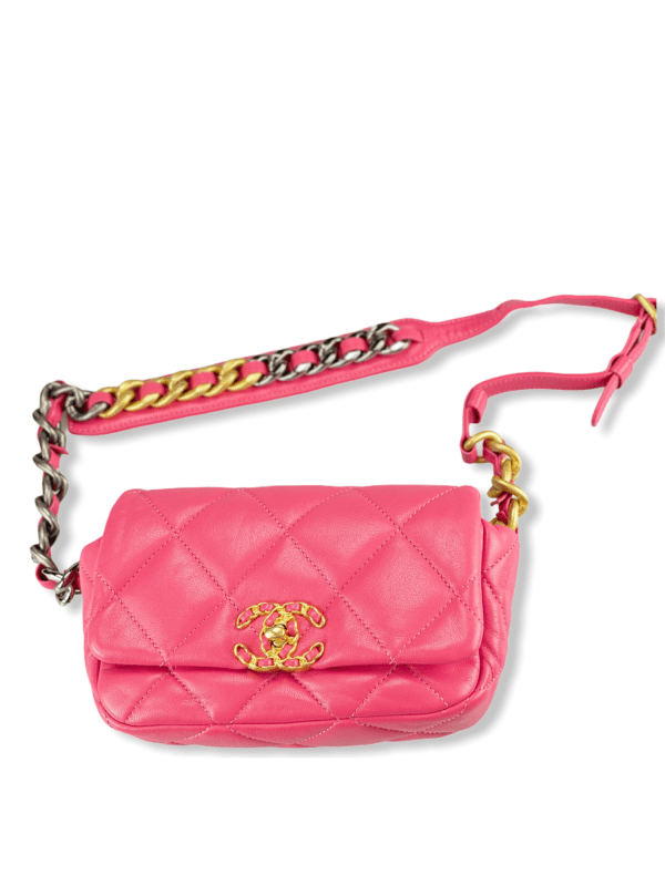 Chanel 19 Waist Bag Pink