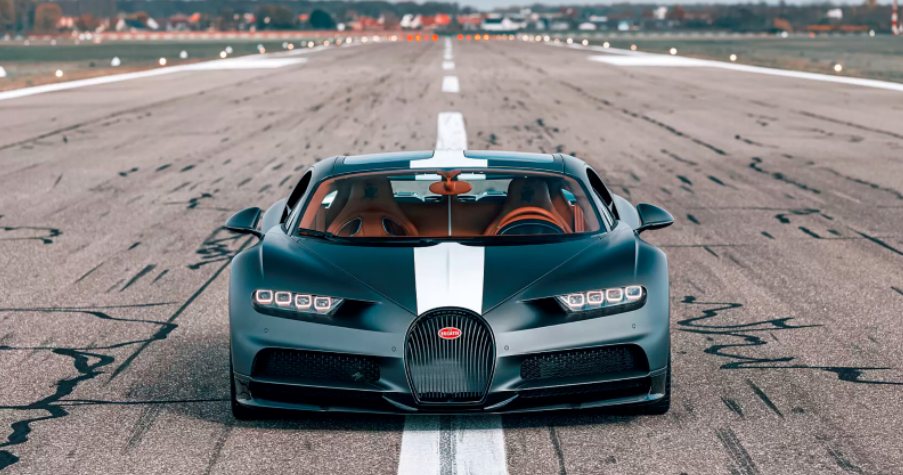 Bugatti Chiron Sport "Les Légendes du Ciel"