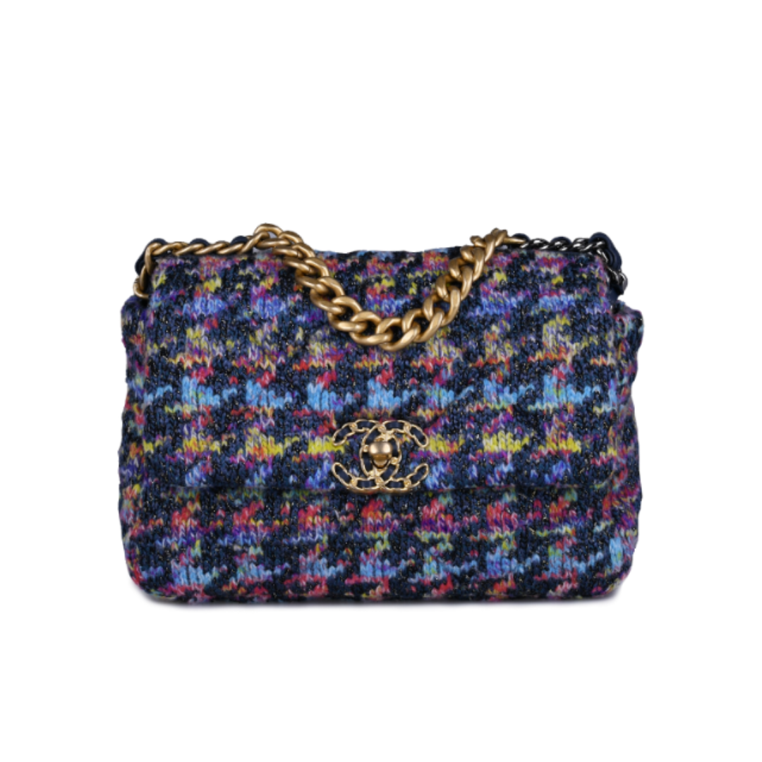 Chanel 19 Flap Bag Tweed in Multicolour Holo 30