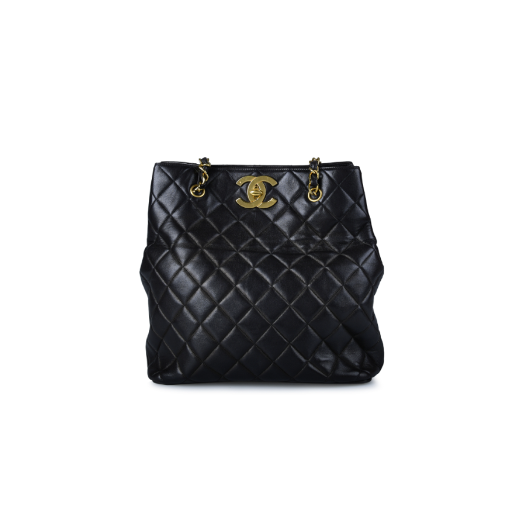 Chanel Vintage Big CC Turnlock Black Lambskin Quilted Large Bag Holo 3