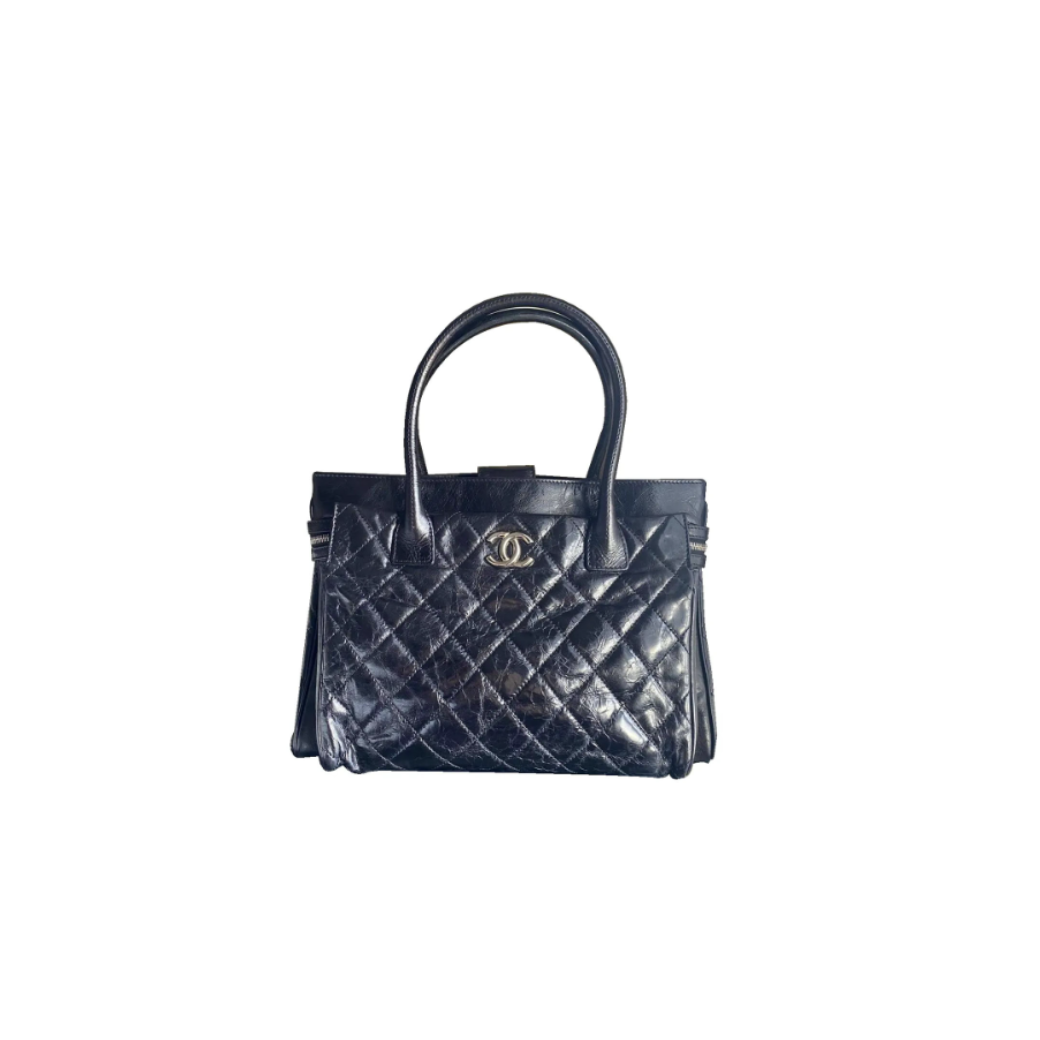 Chanel Vintage Black Calfskin Tote Bag Holo12