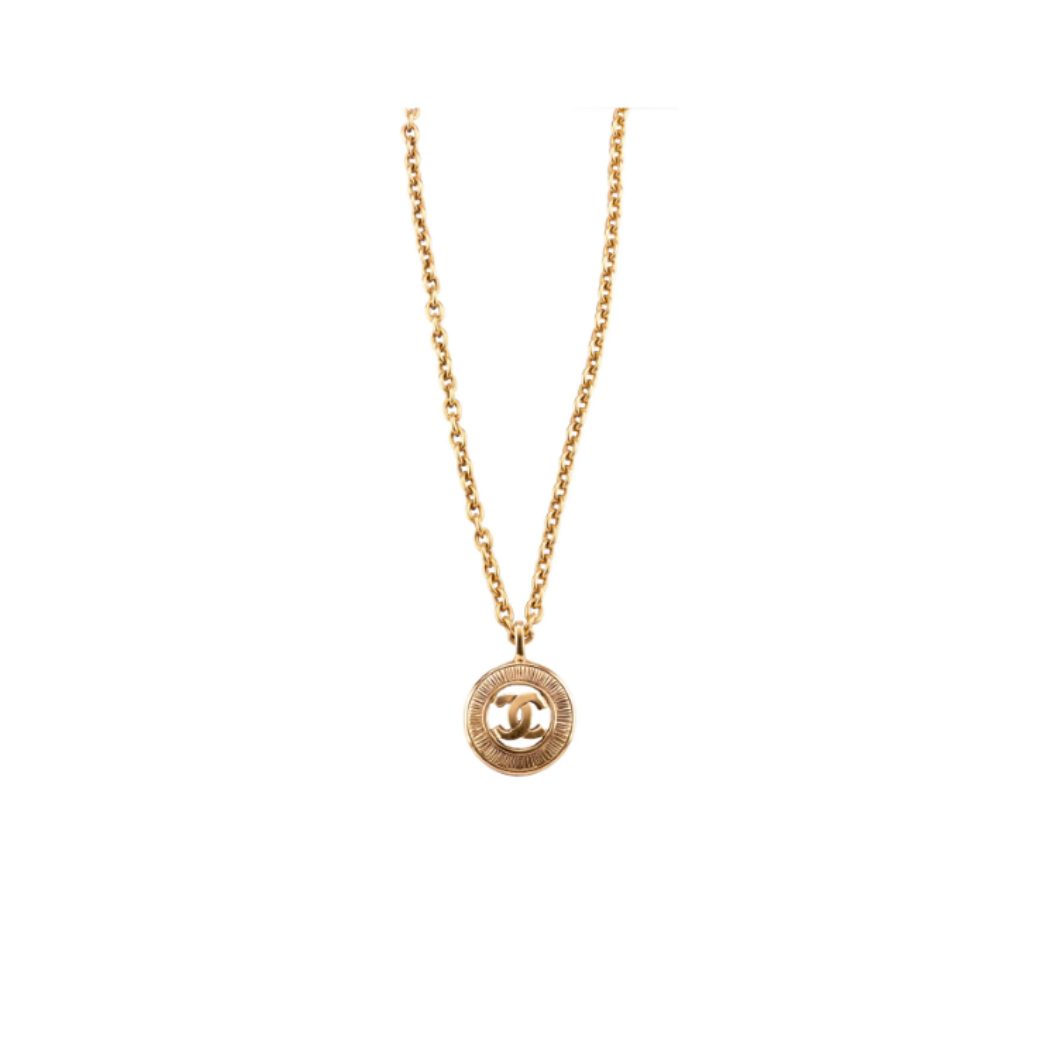Chanel Vintage Gold Tone Large Round Pendant Chain Necklace
