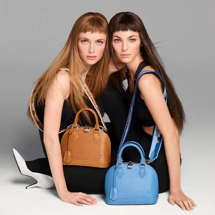 Louis Vuitton Alma มือสอง