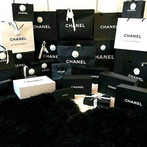 Chanel Pearl CC Clasp